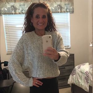 Meet your Posher, Cerise